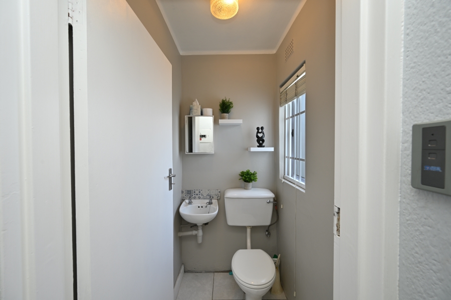 3 Bedroom Property for Sale in Table View Western Cape